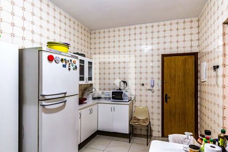 Apartamento à venda com 130m², 3 quartos e 2 vagas Apartamento à venda com 130m², 3 quartos e 2 vagasCozinha