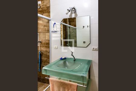 Apartamento à venda com 130m², 3 quartos e 2 vagas Apartamento à venda com 130m², 3 quartos e 2 vagasBanheiro