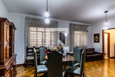 Apartamento à venda com 130m², 3 quartos e 2 vagas Apartamento à venda com 130m², 3 quartos e 2 vagasSala