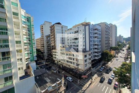 Vista do Quarto 1 de apartamento à venda com 3 quartos, 130m² em Ingá, Niterói
