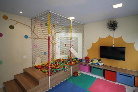 Apartamento à venda com 43m², 1 quarto e sem vagaÁrea comum