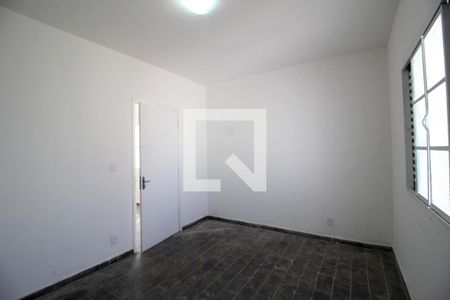Casa para alugar com 113m², 2 quartos e 2 vagasQuarto 1