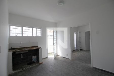 Casa para alugar com 113m², 2 quartos e 2 vagasCozinha