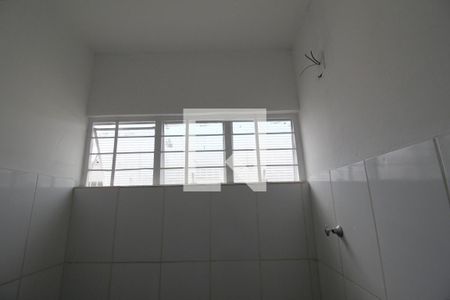 Banheiro da Suíte de casa para alugar com 2 quartos, 113m² em Vila Trujillo, Sorocaba