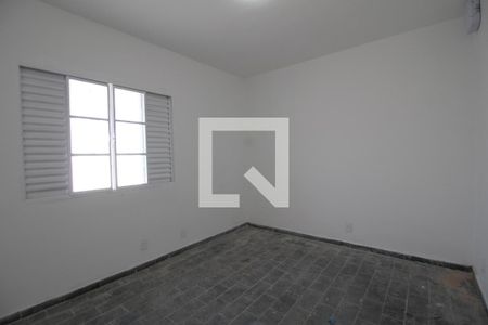 Casa para alugar com 113m², 2 quartos e 2 vagasQuarto 1