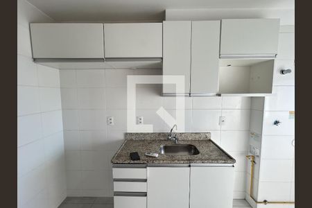 Cozinha de apartamento à venda com 2 quartos, 43m² em Encantado, Rio de Janeiro
