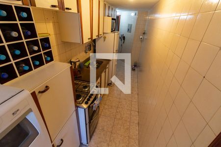 Apartamento à venda com 69m², 2 quartos e 1 vagaCozinha