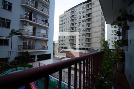 Apartamento à venda com 69m², 2 quartos e 1 vagaVaranda