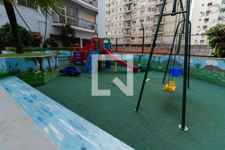 Apartamento à venda com 69m², 2 quartos e 1 vagaÁrea comum