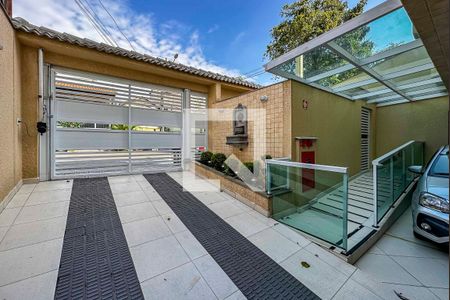 Apartamento à venda com 94m², 2 quartos e 2 vagas Apartamento à venda com 94m², 2 quartos e 2 vagasGaragem