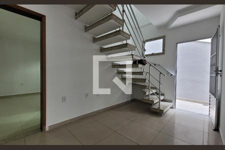 Sala 2 de casa para alugar com 4 quartos, 177m² em Vila Apiai, Santo André