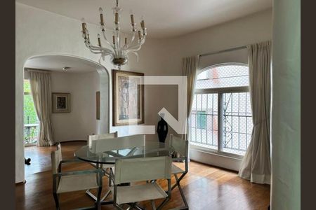 Apartamento à venda com 4 quartos, 370m² em Cerqueira César, São Paulo