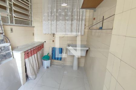 Apartamento à venda com 80m², 2 quartos e 1 vagaÁrea de Serviço