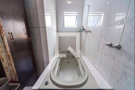 Casa à venda com 217m², 3 quartos e 5 vagasBanheira