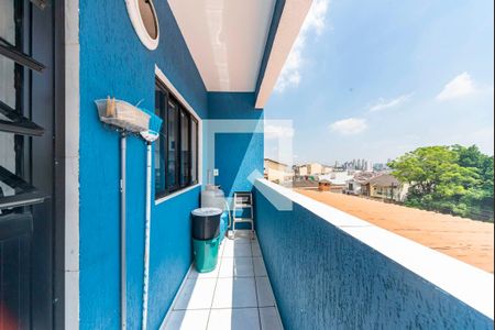 Casa à venda com 217m², 3 quartos e 5 vagasVaranda de Serviço 