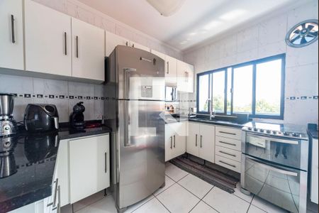 Casa à venda com 217m², 3 quartos e 5 vagasCozinha 