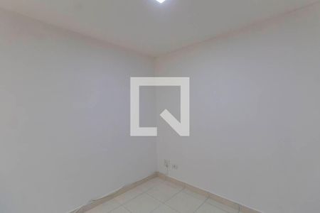 Suíte de casa de condomínio para alugar com 3 quartos, 70m² em Vila Pierina, São Paulo