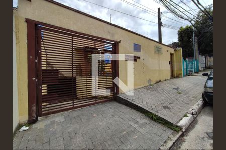 Casa de condomínio para alugar com 70m², 3 quartos e 2 vagasFachada