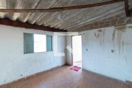 Casa à venda com 200m², 3 quartos e 2 vagasQuarto 2