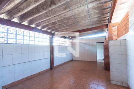 Casa à venda com 200m², 3 quartos e 2 vagasSalão de Festas