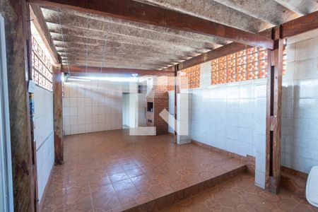 Casa à venda com 200m², 3 quartos e 2 vagasSalão de Festas