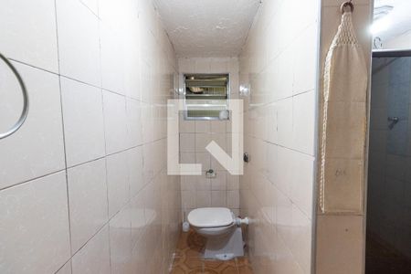 Casa à venda com 200m², 3 quartos e 2 vagasBanheiro