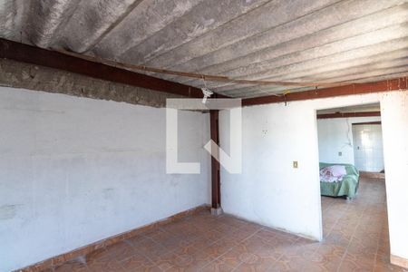 Casa à venda com 200m², 3 quartos e 2 vagasQuarto 2
