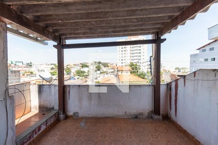Casa à venda com 200m², 3 quartos e 2 vagasQuintal