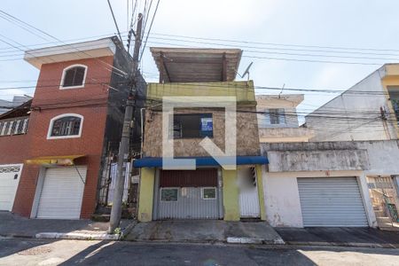 Casa à venda com 200m², 3 quartos e 2 vagasFachada