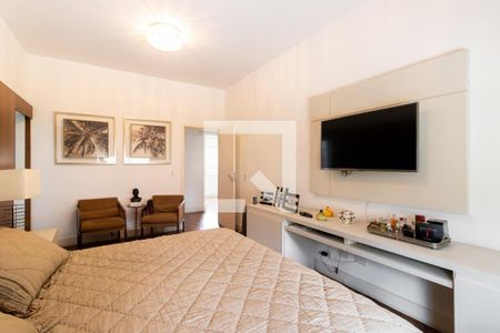 Casa à venda com 350m², 4 quartos e 5 vagas