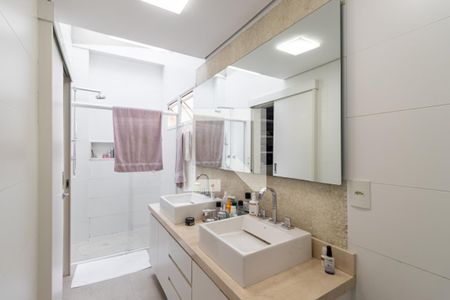 Casa à venda com 350m², 4 quartos e 5 vagas