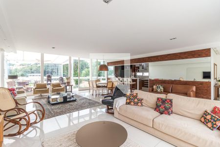 Casa à venda com 350m², 4 quartos e 5 vagas