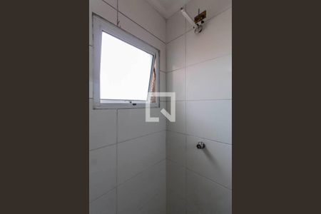 Apartamento à venda com 35m², 2 quartos e sem vaga Apartamento à venda com 35m², 2 quartos e sem vagaBanheiro