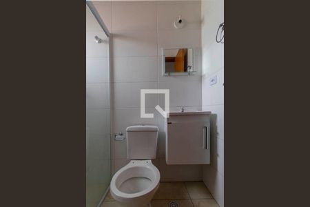 Apartamento à venda com 35m², 2 quartos e sem vaga Apartamento à venda com 35m², 2 quartos e sem vagaBanheiro