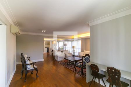 Sala de apartamento à venda com 3 quartos, 220m² em Vila Morumbi, São Paulo