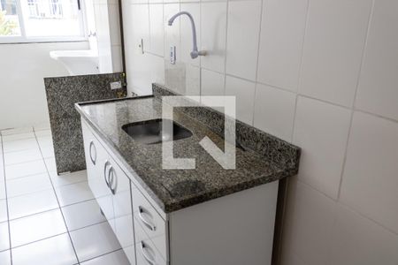 Apartamento para alugar com 57m², 2 quartos e 1 vaga Apartamento para alugar com 57m², 2 quartos e 1 vagaCozinha e Área de Serviço