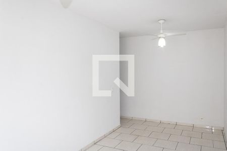 Sala de apartamento para alugar com 2 quartos, 57m² em Inhoaíba, Rio de Janeiro