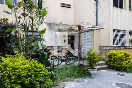 Apartamento para alugar com 57m², 2 quartos e 1 vaga Apartamento para alugar com 57m², 2 quartos e 1 vagaFachada do bloco