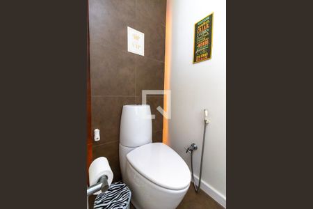 Apartamento à venda com 232m², 2 quartos e 4 vagas Apartamento à venda com 232m², 2 quartos e 4 vagasLavabo