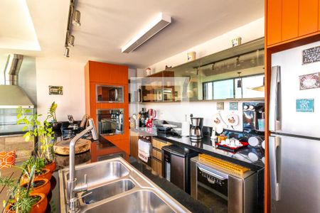 Apartamento à venda com 232m², 2 quartos e 4 vagas Apartamento à venda com 232m², 2 quartos e 4 vagasCobertura Gourmet