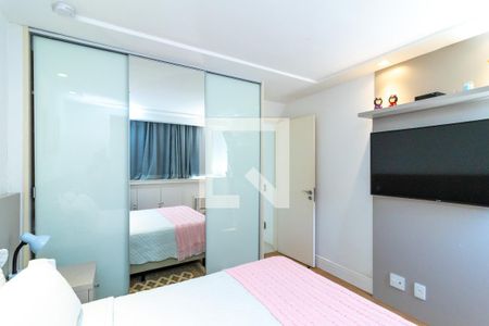 Apartamento à venda com 232m², 2 quartos e 4 vagas Apartamento à venda com 232m², 2 quartos e 4 vagasQuarto