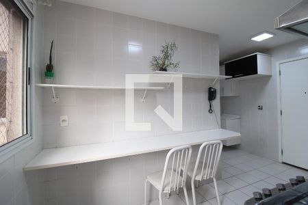 Apartamento para alugar com 160m², 4 quartos e 3 vagasCozinha