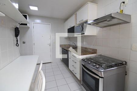 Apartamento para alugar com 160m², 4 quartos e 3 vagasCozinha