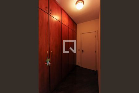 Apartamento para alugar com 150m², 3 quartos e 2 vagas Apartamento para alugar com 150m², 3 quartos e 2 vagasCloset da Suíte 1