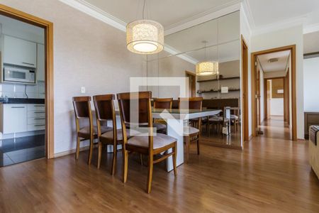 Apartamento para alugar com 133m², 3 quartos e 2 vagas Apartamento para alugar com 133m², 3 quartos e 2 vagasSala de Jantar