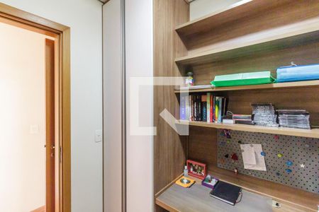 Apartamento para alugar com 133m², 3 quartos e 2 vagas Apartamento para alugar com 133m², 3 quartos e 2 vagasEscritório