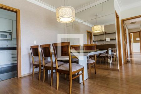 Apartamento para alugar com 133m², 3 quartos e 2 vagas Apartamento para alugar com 133m², 3 quartos e 2 vagasSala de Jantar