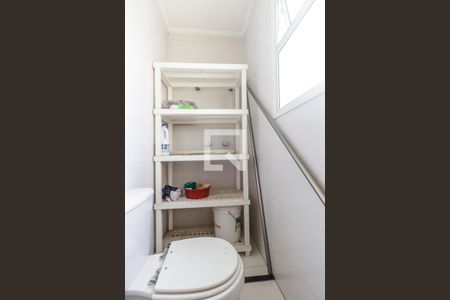 Apartamento para alugar com 133m², 3 quartos e 2 vagas Apartamento para alugar com 133m², 3 quartos e 2 vagasBanheiro de serviço