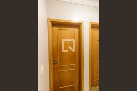 Apartamento para alugar com 133m², 3 quartos e 2 vagas Apartamento para alugar com 133m², 3 quartos e 2 vagasEntrada