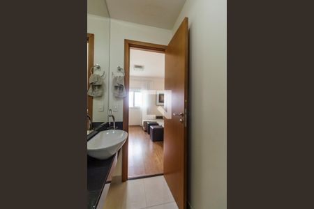 Apartamento para alugar com 133m², 3 quartos e 2 vagas Apartamento para alugar com 133m², 3 quartos e 2 vagasLavabo
